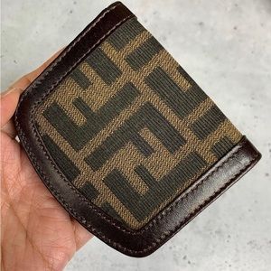 Vintage Fendi Zucca coin purse with one card slot